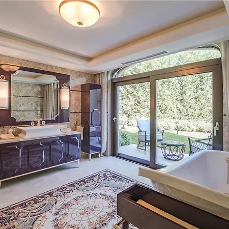 Marche Pied Fer Gamralsan Casita * Roquebrune-sur Argens